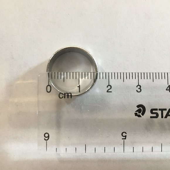 BUNDLE BONUS: Gold and Silver Costume Rings | US 5 to 5.5 | Fair to Good - Picture 9 of 9